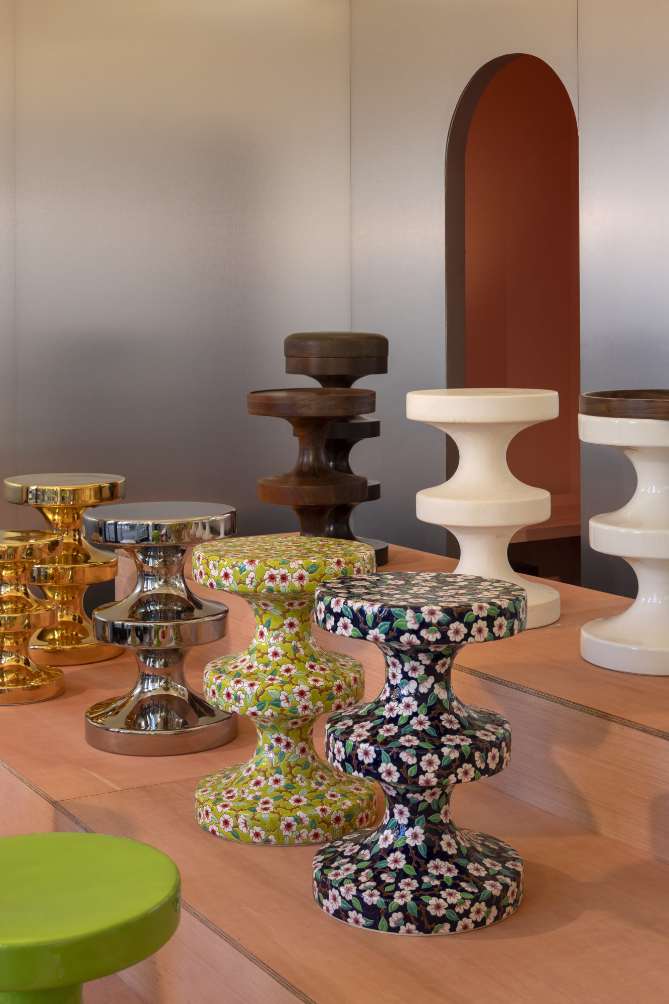BISHOP : 25 YEARS - India Mahdavi